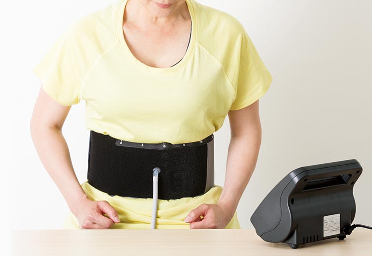 体幹筋力訓練装置を用いた理学療法のイメージ画像1